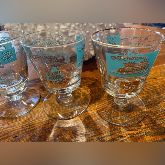 LIBBEY Vintage Steamboat Glass Cordial/Wine/Cocktail Glasses (set of 4) - Picture 5 of 6